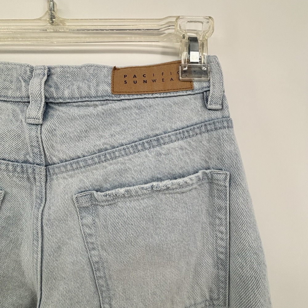 PACSUN Jessie High Rise Baggy Womens size 23 Light Wash Blue Denim Wide-Leg EUC - Picture 3 of 15